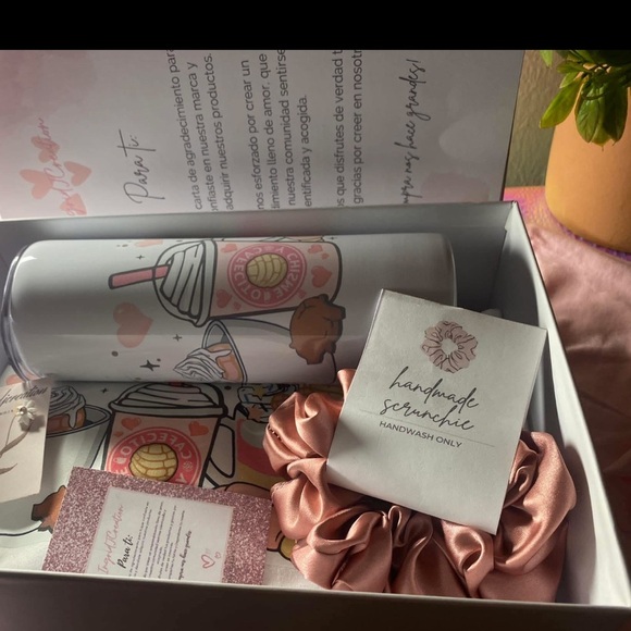 Inspirational Tumbler with Bible Verse - Picture 8 of 9